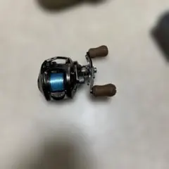 RYUGA BAY JIGGING 両軸リール 青　c１０１２　PE-H RYUGA BAY JIGGING 両軸リール 青 c1012 PE-H - メルカリ