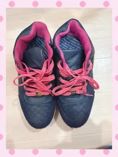 Item thumbnail for item 417e333f-f067-4ef4-823c-88085d888a1e