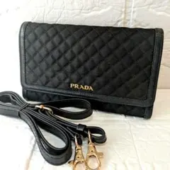 【美品】プラダ ショルダーウォレット キルティング ナイロン レザー 黒のサムネイル