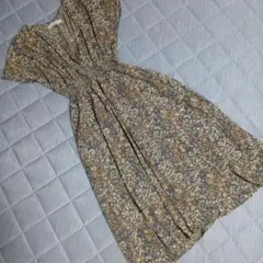 美品レイカズン　開襟花柄カシュクールワンピース