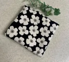 サニタリーケースハンドメイド