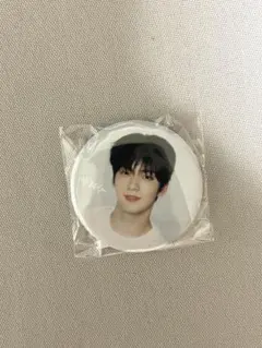 TXT ACT TOMORROW カプセルトイ 缶バッジ スビン