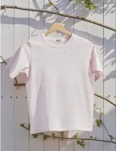 FURFUR ビジュー付きロゴ刺繍Tシャツのサムネイル