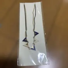 三角形デザイン ネックレス 青 金