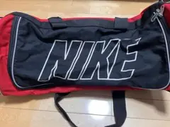 NIKE ボストンバッグ 赤黒