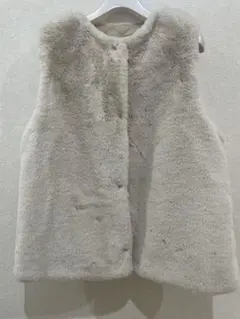 ZARA リバーシブル ファーベスト