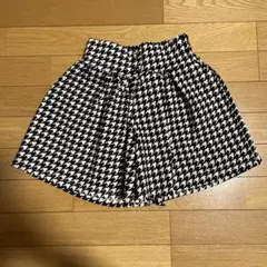 美品　子供服　キュロット　140