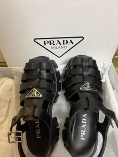 プラダ　ラバーサンダル