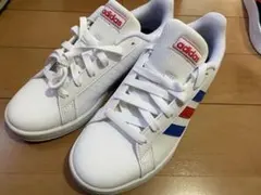 adidas ホワイト スニーカー 23.5cm