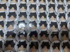 ハイキュー　黒尾鉄朗　幼少期　缶バッジ　80個