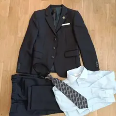 キッズ用ネイビー スーツセット (シャツ・ネクタイ付き)