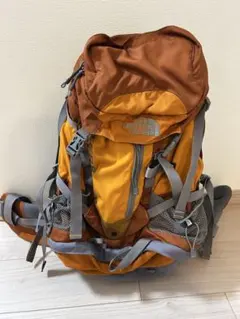 Item thumbnail for item 07c51b00-11f4-44d0-b7b6-cd6ec49b9ab2