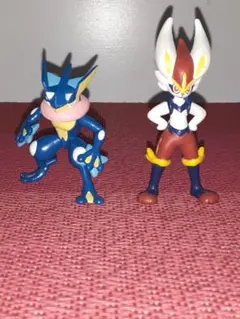 ポケモン モンコレ エースバーンフィギュア　　ゲッコウガフィギュア　2個セット