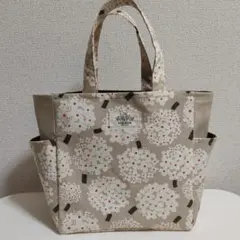 サイドポケット付きトートバッグ