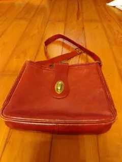 レザー 赤 ショルダー バッグ ２WAY ゴールド金具