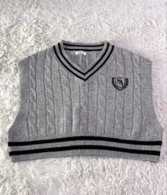 Item thumbnail for item 7f6adf82-9f80-40e3-b36c-43dc89253ce4