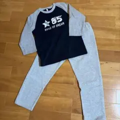 キッズ　裏起毛パジャマ　140 ネイビー×グレー