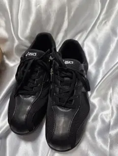 美品　asics WALKER GORE-TEX ブラック　WOMAN　25.0のサムネイル