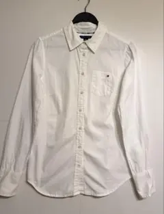【トミーヒルフィガー】 長袖シャツ XS 白 ワンポイント刺繍ロゴ コットン