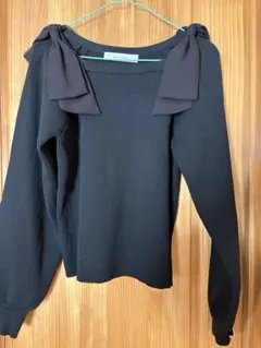 リボン付き黒長袖ニット Lサイズ