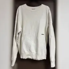 レアモノ✨　AMBUSH トレーナーのサムネイル