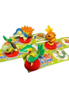 チョコエッグ　ポケモン旅立ちの３匹　4個セット