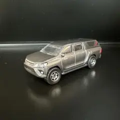 TOYOTAハイラックス タイヤホイル交換改のサムネイル