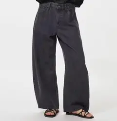 【公式完売品】UNIQLOバギーカーブジーンズ（丈短め） サイズ27