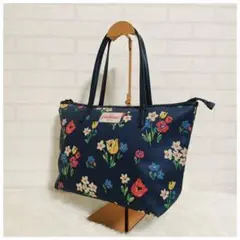 Cath Kidston トートバッグ 花柄 ネイビーのサムネイル