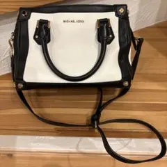 マイケルコースMICHEAL KORSショルダーバッグ