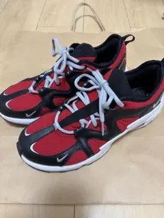 NIKE AIR MAX GRAVITONスニーカー レッド ブラック