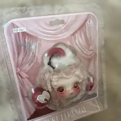 POP MART スカルパンダ　イヤホンケース