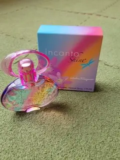 【新品、未使用】サルヴァトーレフェラガモインカントシャインオードトワレ 30ml