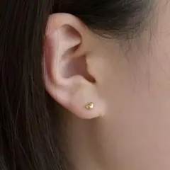 【 金属アレルギー対応 】ピアス ハート ゴールド シンプル