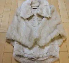 riendaホワイト ファーコートボタン付き