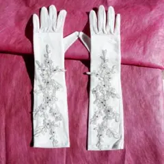刺繍ビーズ付き　オフホワイト　グローブ