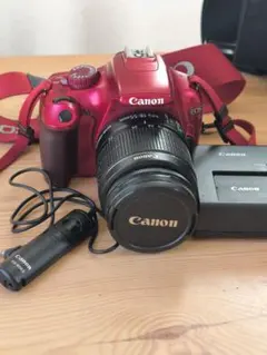 Canon EOS Kiss X50 レッド レンズ付き　gollaケース付き Canon EOS Kiss X50 レッド レンズ付き gollaケース付き - メルカリ