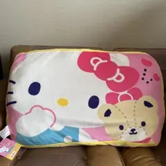 ハローキティ リバーシブルもちもちクッション
