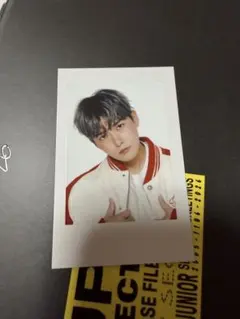 Item thumbnail for item 33a20d23-2f14-4576-9091-1e4ca853e8fe