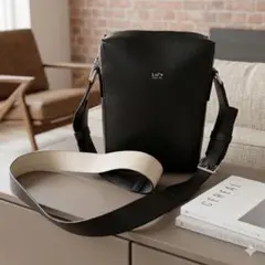 Lui’s スプリットレザーポーチ 美品 男女兼用 ミニバッグ