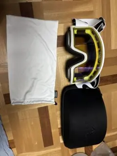 Item thumbnail for item 827655ba-16bc-4047-8a08-37744ff587fd