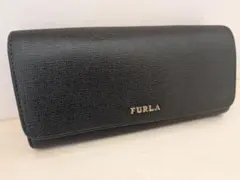FURLA 長財布 ブラック 型押しレザーのサムネイル