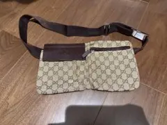 GUCCI GGパターン ボディバッグ