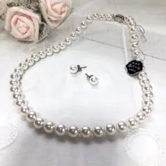 匿名配送 白 本貝パールネックレス 42センチ ピアス8ミリ セット 保管袋付き