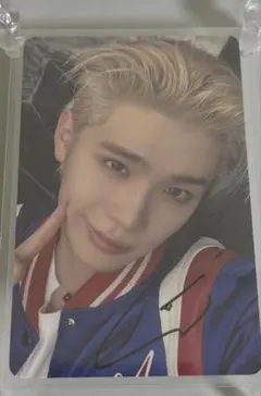 OnlyOneOf ギュビン トレカ 直筆サイン入り ZB1 ギュビン 直筆サイン入り トレカ F賞 個別フォトカード FANCON DVD