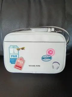 MICHAEL KORS ホワイトショルダーバッグ