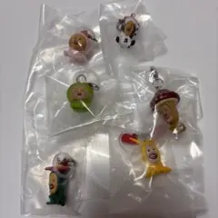 こびとづかん　めじるしマスコット　めじるしアクセサリー　ガチャ　全種コンプリート