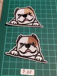 う33★アイロンワッペン★犬★二枚セット