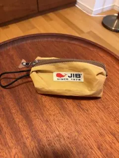 JIB ポーチ ベージュ⭐︎クジラ引き手のサムネイル