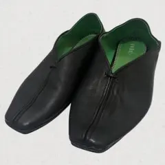 Item thumbnail for item 6c9006ae-ea71-45d6-b937-797bf48d4c54